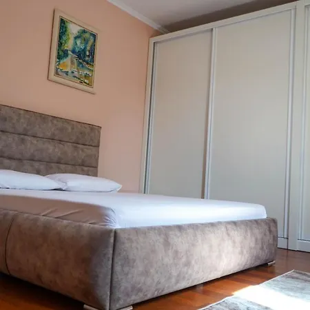 Apartment Lovely In The Heart Of *